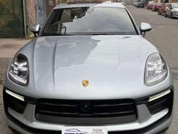 Argento Usata 2023 Porsche Macan Sport SUV | 72.000 € (Buon prezzo)