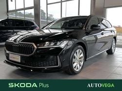 Nero Usata 2024 Skoda Superb Selection Station wagon | 32.700 € (Cara)