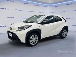 Bianco Usata 2025 Toyota Aygo X Active SUV | 14.890 € (Buon prezzo)