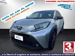 Grigio Usata 2022 Toyota Aygo Trend Due volumi | 14.990 € (Buon prezzo)