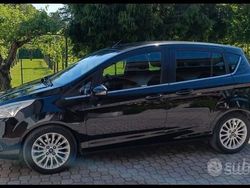 Nero Usata 2012 Ford B-MAX Monovolume | 5300 € (Cara)