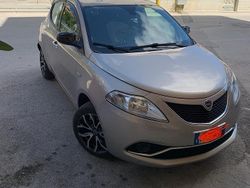 Usata 2011 Lancia Ypsilon Due volumi | 6300 € (Molto cara)