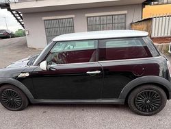 Nero Usata 2010 Mini ONE Due volumi | 5000 € (Cara)