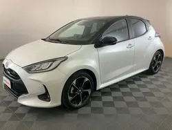 Bianco Usata 2024 Toyota Yaris Hybrid | 25.899 € (Ottimo prezzo)