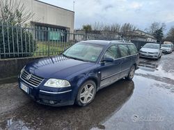 Blu Usata 2002 VW Passat Station wagon | 2500 €