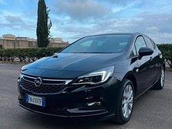 Nero Usata 2018 Opel Astra Tre volumi | 7900 € (Ottimo prezzo)