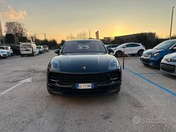 Nero Usata 2021 Porsche Macan SUV | 59.900 €