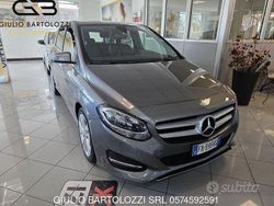 Grigio Usata 2015 Mercedes B200 Monovolume | 13.800 € (Buon prezzo)