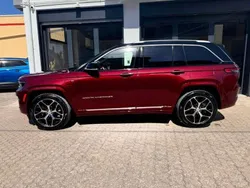 Rosso Usata 2024 Jeep Grand Cherokee Summit SUV | 84.896 € (Buon prezzo)