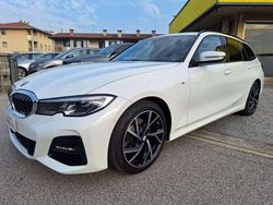 Bianco pastello Usata 2021 BMW 320 M Sport Station wagon | 35.600 € (Cara)