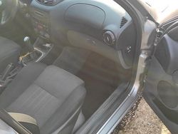 Grigio Usata 2010 Alfa Romeo 147 Due volumi | 5200 € (Molto cara)