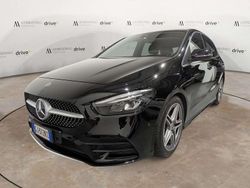Nero Usata 2022 Mercedes B200 Premium Monovolume | 28.900 € (Cara)