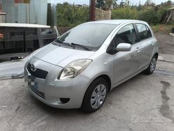 Usata 2008 Toyota Yaris | 3900 €