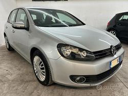 Grigio Usata 2009 VW Golf VI Tre volumi | 5000 € (Buon prezzo)