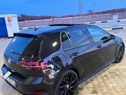 Nero Usata 2017 VW Golf VII R Tre volumi | 25.999 € (Molto cara)