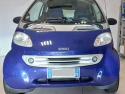 Blu/azzurro Usata 2001 Smart ForTwo Coupé Due volumi | 2500 € (Cara)