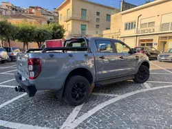 Grigio Usata 2022 Ford Ranger Wolftrak Pick-up | 32.000 € (Cara)