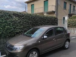Marrone Usata 2019 Dacia Sandero Tre volumi | 8800 € (Buon prezzo)