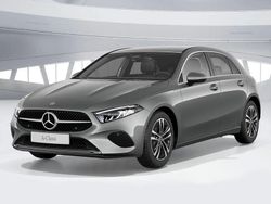 Grigio Nuova 2026 Mercedes A180 Advanced Due volumi | 36.900 € (Molto cara)