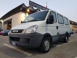 Bianco(met.) Usata 2012 Iveco Daily Tre volumi | 14.600 € (Cara)