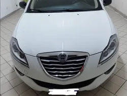 Usata 2014 Lancia Delta Tre volumi | 5600 € (Cara)