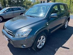 Grigio Usata 2007 Toyota RAV4 Plus Station wagon | 5500 € (Buon prezzo)