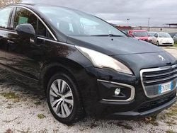 Nero Usata 2015 Peugeot 3008 Active SUV | 6499 € (Buon prezzo)