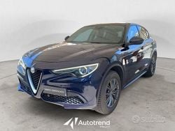 Blu Usata 2019 Alfa Romeo Stelvio Super SUV | 22.000 € (Buon prezzo)