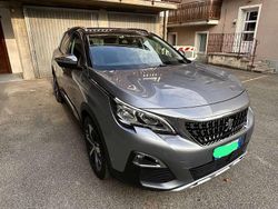 Usata 2018 Peugeot 3008 Allure SUV | 18.000 € (Cara)