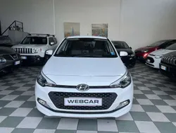 Bianco Usata 2017 Hyundai i20 Blackline Due volumi | 7900 € (Ottimo prezzo)
