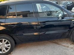 Usata 2008 Renault Koleos SUV | 1300 € (Super prezzo)