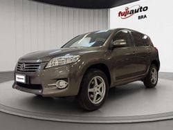 Marrone Usata 2011 Toyota RAV4 SUV | 9900 € (Buon prezzo)