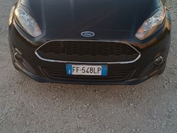 Nero Usata 2016 Ford Fiesta Due volumi | 3000 € (Buon prezzo)