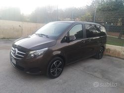 Marrone Usata 2015 Mercedes V220 Monovolume | 26.000 €