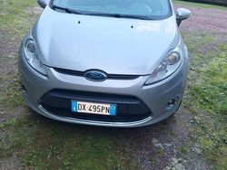 Grigio Usata 2009 Ford Fiesta Due volumi | 3500 € (Cara)