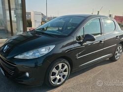 Nero Usata 2009 Peugeot 207 Sport Tre volumi | 3300 € (Buon prezzo)