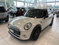 Grigio Usata 2019 Mini Cooper Hype Due volumi | 16.900 € (Buon prezzo)