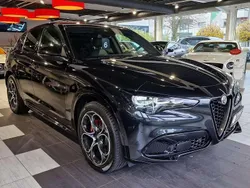 Nero Usata 2023 Alfa Romeo Stelvio Veloce SUV | 37.900 € (Buon prezzo)