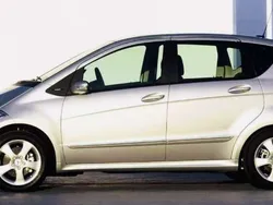 Argento Usata 2007 Mercedes A200 Avantgarde Monovolume | 1950 € (Ottimo prezzo)