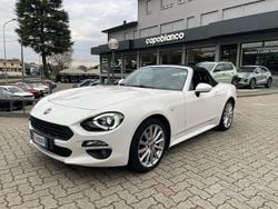 Bianco Usata 2017 Fiat 124 Spider Lusso Cabrio | 19.900 € (Buon prezzo)