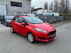 Rosso Usata 2017 Ford Fiesta Titanium Tre volumi | 4000 € (Super prezzo)