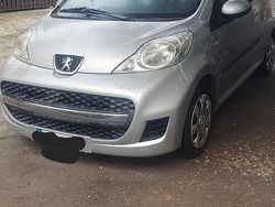 Usata 2011 Peugeot 107 Due volumi | 2500 € (Ottimo prezzo)