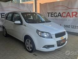 Bianco Usata 2012 Chevrolet Aveo LS Tre volumi | 3999 € (Buon prezzo)