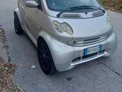 Grigio Usata 2001 Smart ForTwo Cabrio Cabrio | 2300 €