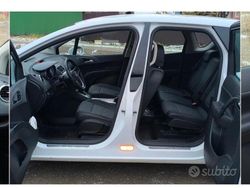 Bianco Usata 2011 Opel Meriva Monovolume | 3400 € (Buon prezzo)