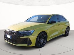 Giallo pitone metallizzato Usata 2025 Audi RS3 Sportback Comfort Due volumi | 73.900 € (Molto cara)