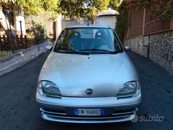 Grigio Usata 2006 Fiat 600 Tre volumi | 2500 € (Cara)