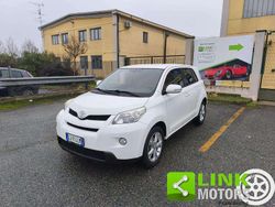 Bianco Usata 2011 Toyota Urban Cruiser Luxury SUV | 7900 €