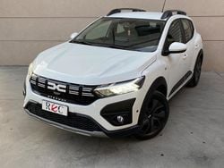Bianco Usata 2024 Dacia Sandero Stepway Station wagon | 12.999 € (Super prezzo)