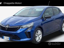 Blu Usata 2024 Renault Clio V Evolution Tre volumi | 15.900 € (Buon prezzo)